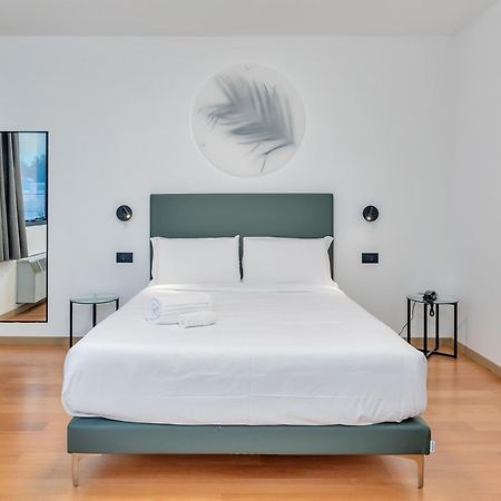 B&B Hotel Alba 外观 照片