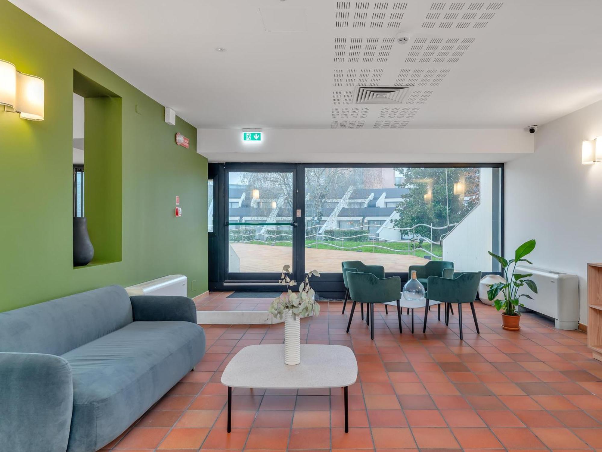 B&B Hotel Alba 外观 照片